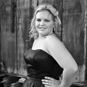 Meet your Posher, Carrie-ann